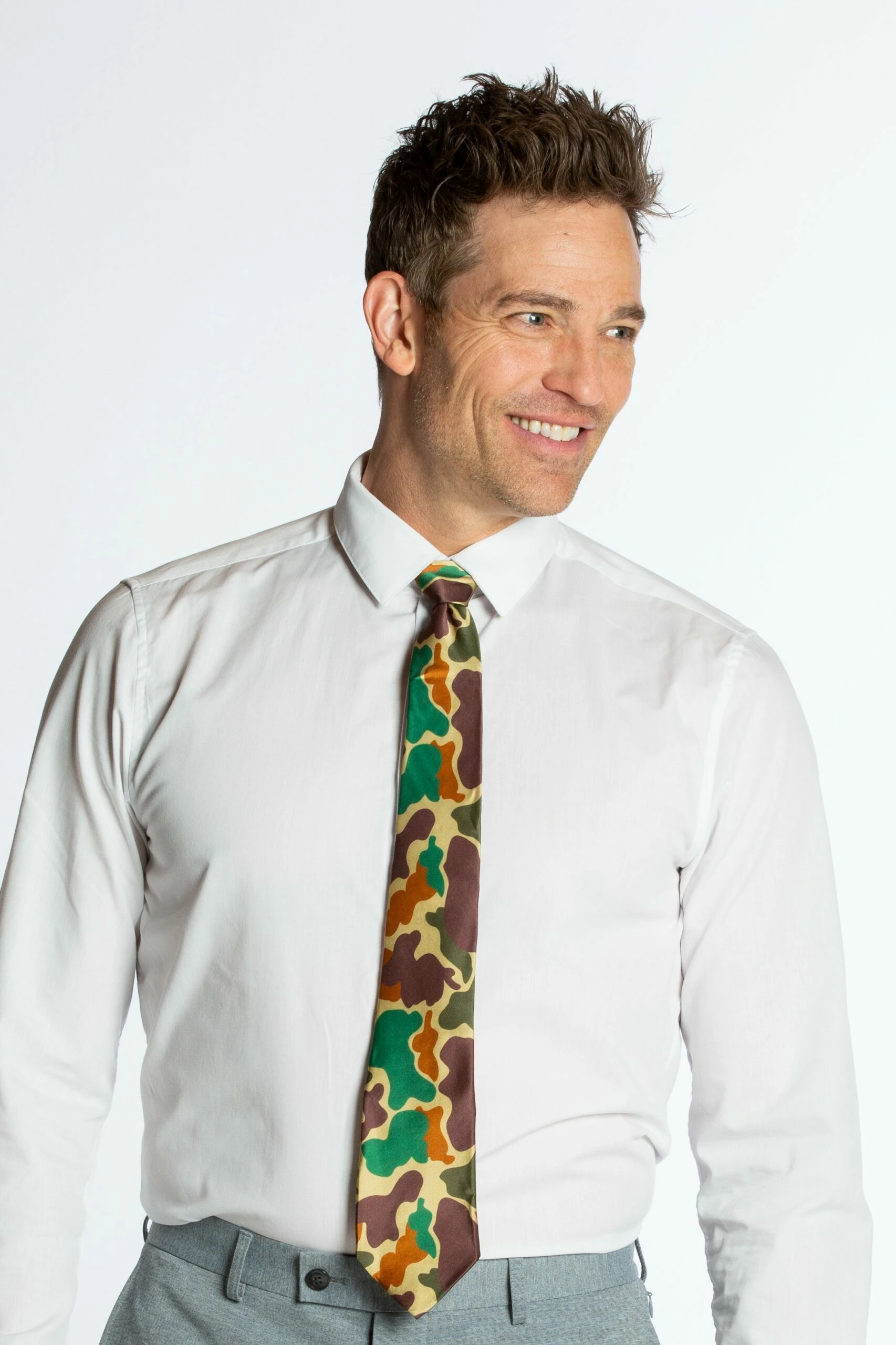 The Pursuit | Camouflage Ultimate Pocket Tie 3 The Pursuit | Camouflage Ultimate Pocket Tie