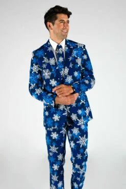 The Young Frosty | Snowflake Ugly Christmas Suit -US Clothing Sales Store 08 04 20 XmasFormal 1472 Edit