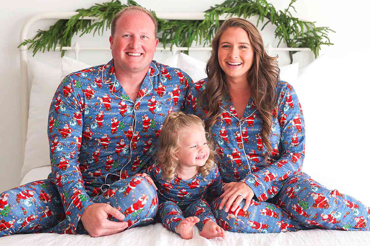 Front Page -US Clothing Sales Store posh peanut santa claus family matching pajamas f4027d3ec92c41ac8dc55c34d3e38bdf